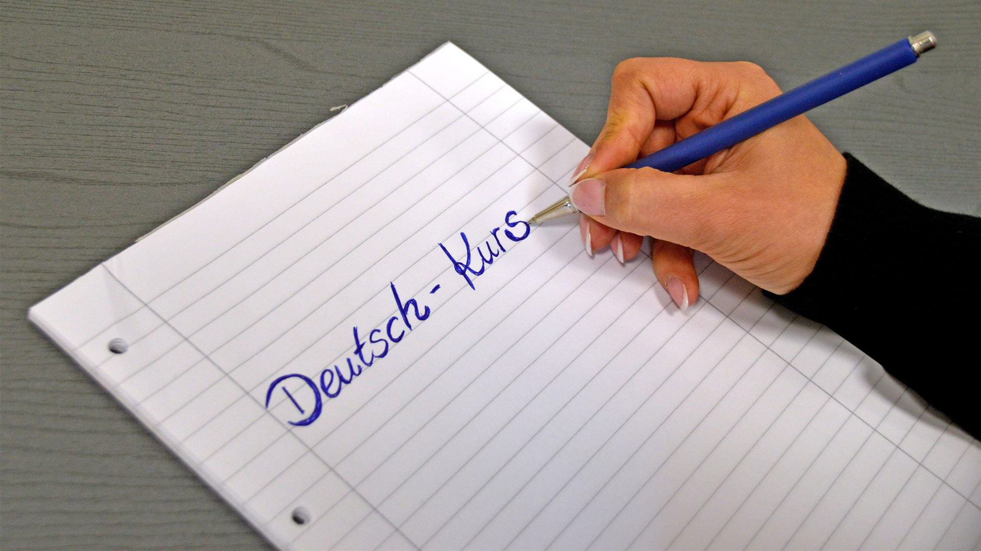 schule, unterricht, deutschkurs, unterrichten, bildung, lernen, sprachkurs, sprache, deutschkurs, deutschkurs, deutschkurs, deutschkurs, deutschkurs, sprachkurs, sprachkurs, sprachkurs, sprachkurs